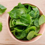 Izmed vrst zelene listnate zelenjave pripomore k normalni prebavi posebej špinača. 